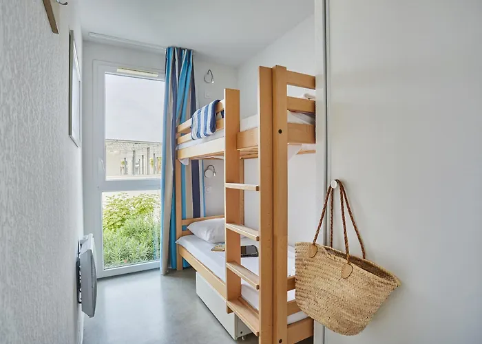 Village de vacances Résidence Prestige Odalys Nakâra 4*