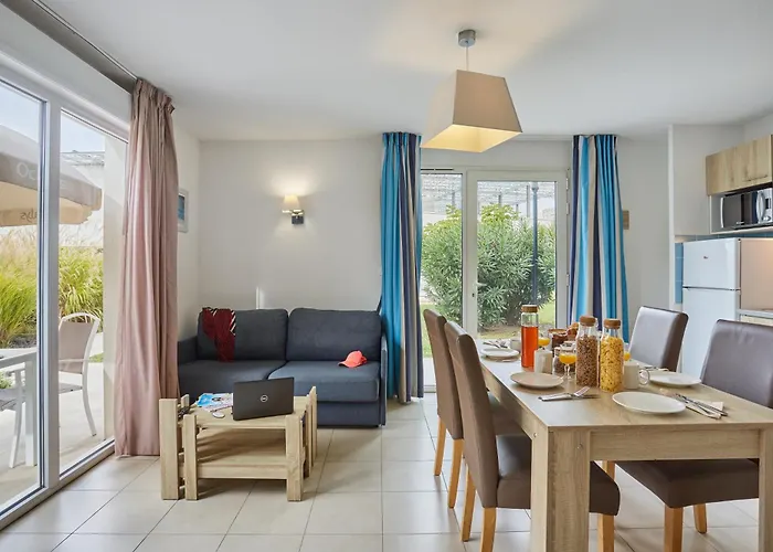 Village de vacances Résidence Prestige Odalys Nakâra 4*