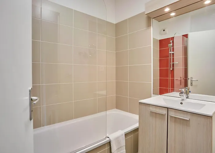 Odalys Nakara アグド